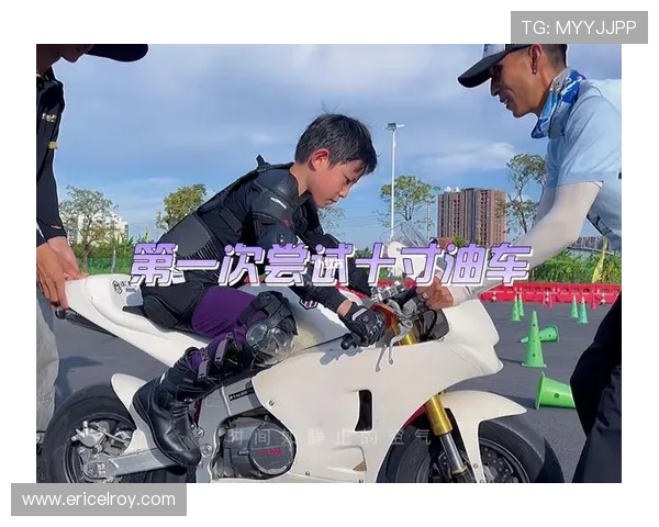 在摩托车训练中磨炼意志提升技能收获安全与自信心得体会 在摩托车训练中磨炼意志提升技能收获安全与自信心得体会